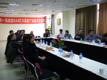 �����ˆT�_�Ѵ�Ц